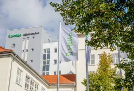 مستشفى هيليوس في مدينة آوه